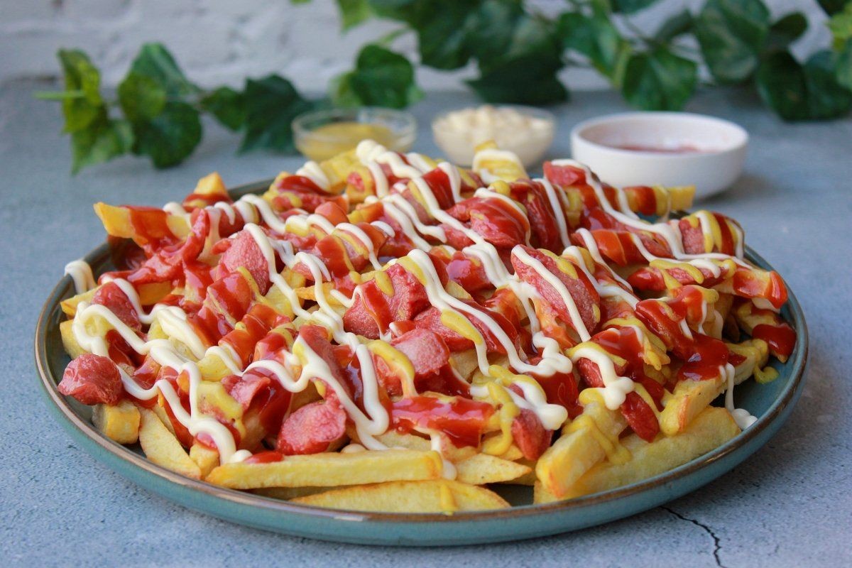 Salchipapas Station